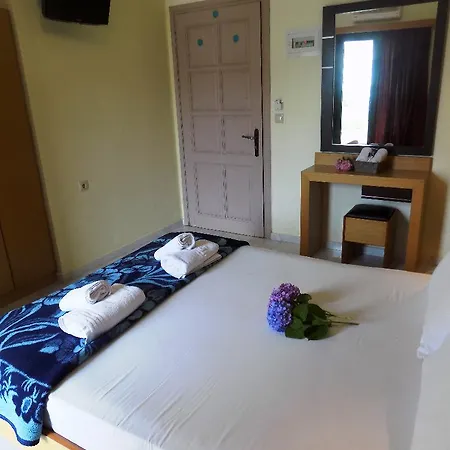 Blue Hotel